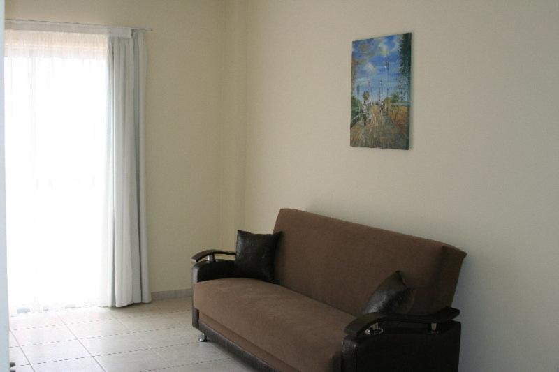 Mackenzie Beach Hotel Larnaca Luaran gambar
