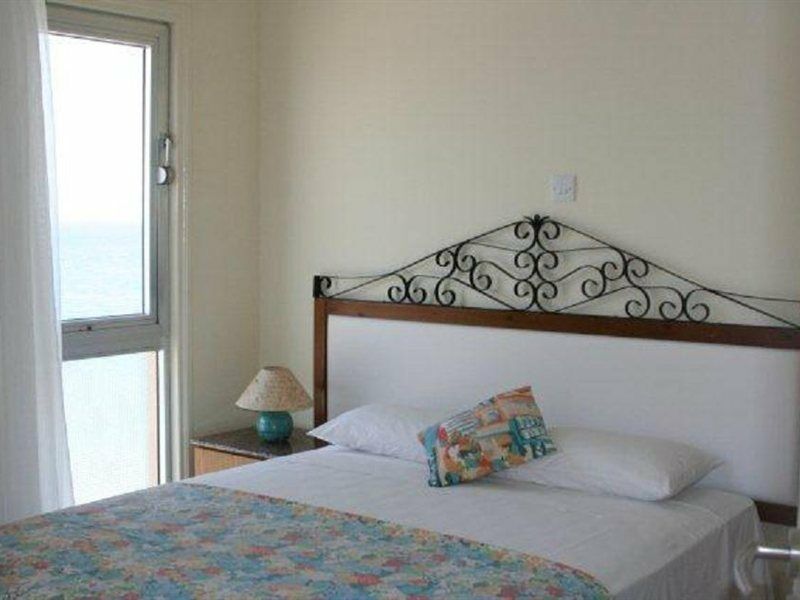 Mackenzie Beach Hotel Larnaca Luaran gambar