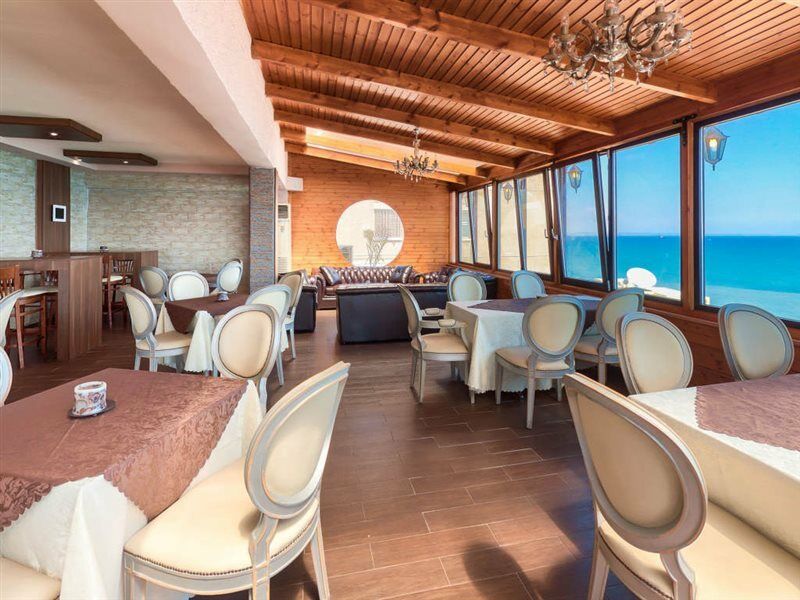 Mackenzie Beach Hotel Larnaca Luaran gambar